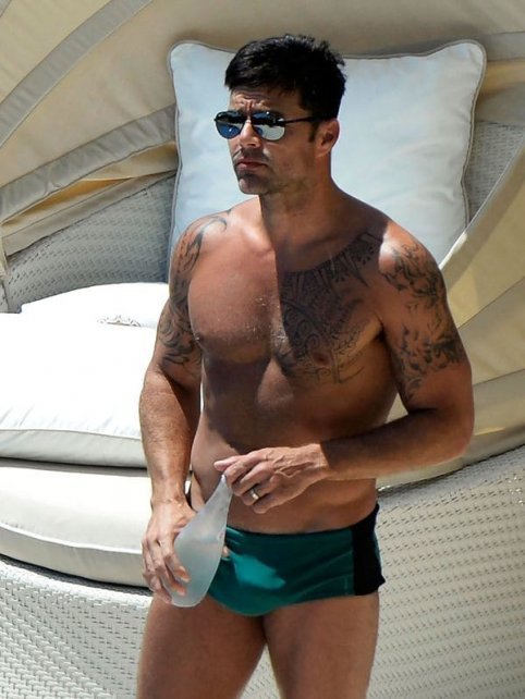 Ricky Martin Desnudo: Filtraciones, Escenas Calientes y Polémicas 9