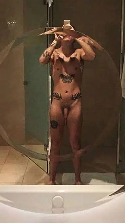 Harry Styles xxx