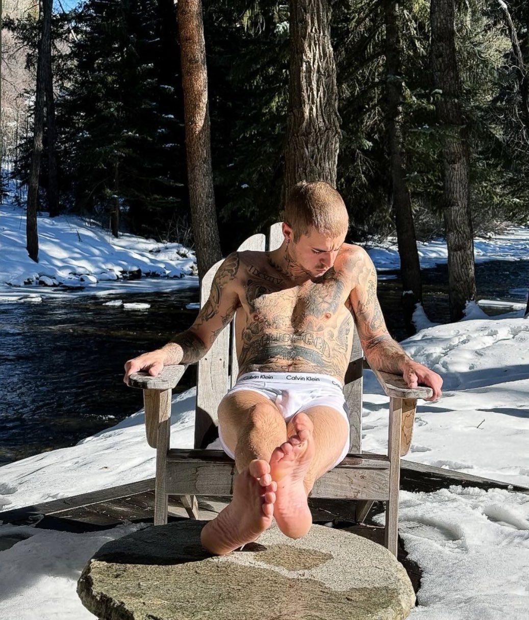 Justin Bieber Desnudo: La Verdad Detrás de las Fotos, los Vídeos y los Rumores Más Calientes 2